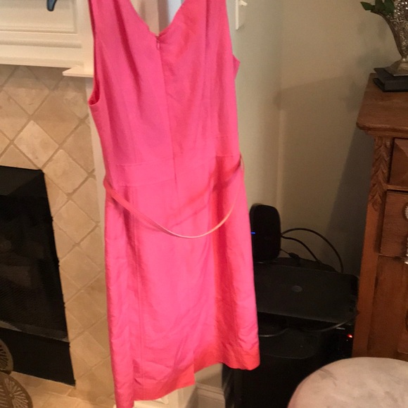 Cute, slick pink lining and rayon dress - Picture 3 of 3
